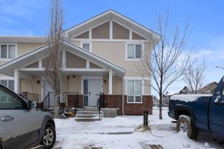 Photo 1: 4 248C Grosbeak Way: Fort McMurray Row/Townhouse for sale : MLS®# A2103432