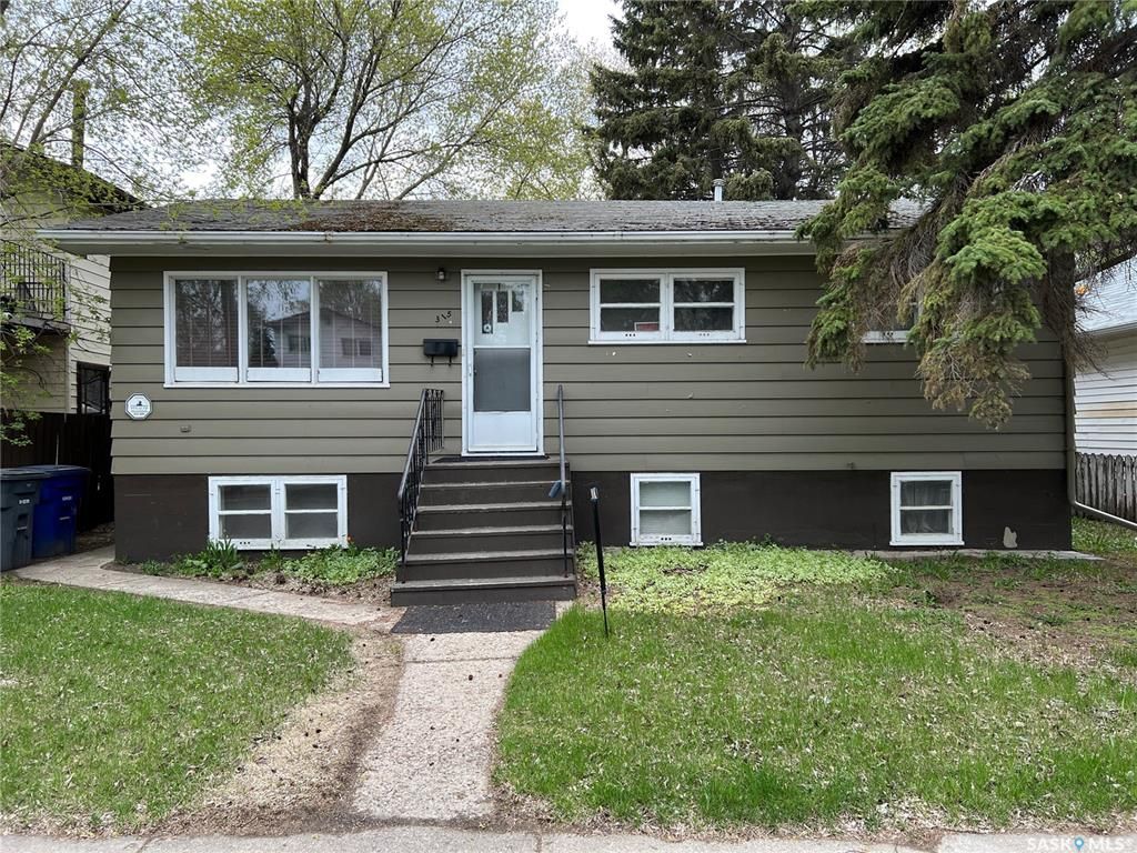 Main Photo: 315 S Avenue South in Saskatoon: Pleasant Hill Residential for sale : MLS®# SK900728