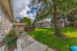 Photo 3: 27188 28B Avenue in Langley: Aldergrove Langley House for sale in "Aldergrove" : MLS®# R2830112