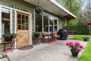 Photo 2: 1816 VERA Road in Lindell Beach: Cultus Lake House for sale : MLS®# R2688521