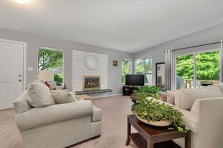 Photo 4: 9832 130 Street in Surrey: Cedar Hills House for sale (North Surrey)  : MLS®# R2896368