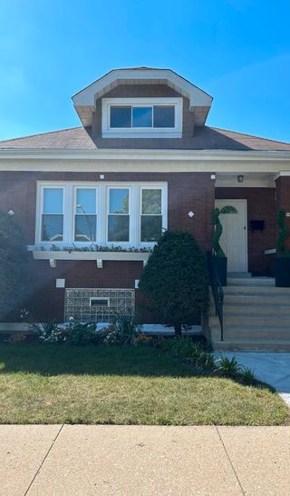 Main Photo: 5035 W Schubert Avenue in Chicago: CHI - Belmont Cragin Residential for sale ()  : MLS®# 11947175