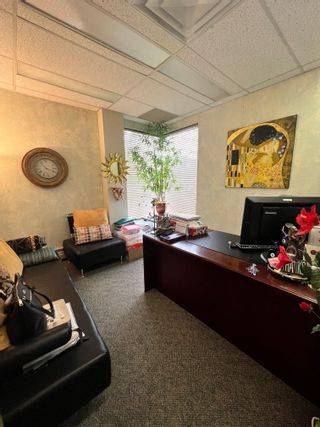 Photo 12: 150 145 W 17TH Street in North Vancouver: Central Lonsdale Office for sale in "THE PROFESSIONAL CENTRE" : MLS®# C8043345
