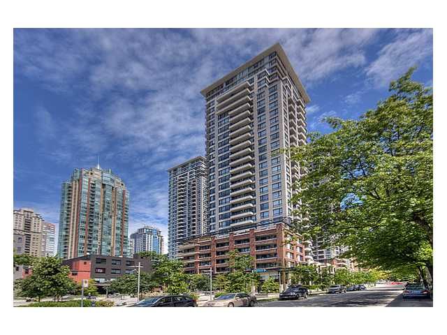 FEATURED LISTING: 1410 - 977 MAINLAND Street Vancouver