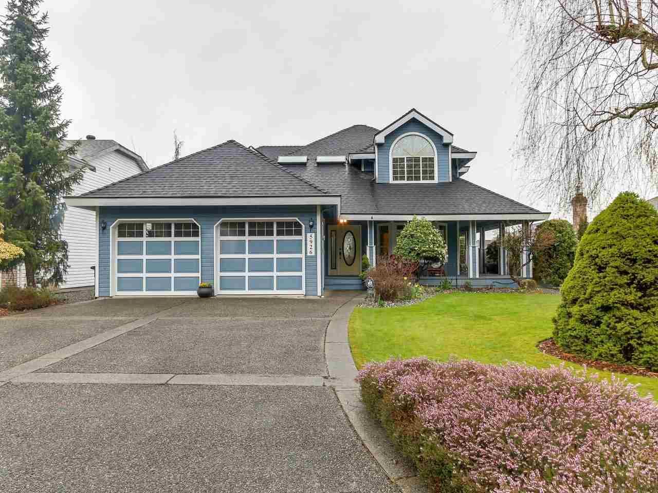 Main Photo: 5926 187A Street in Surrey: Cloverdale BC House for sale (Cloverdale)  : MLS®# R2254010