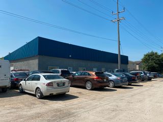 Photo 1: 2486 Ferrier Street in Winnipeg: Industrial / Commercial / Investment for sale (West Kildonan) 