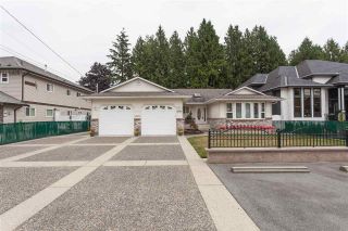 Photo 1: 2334 GRANT Street in Abbotsford: Abbotsford West House for sale : MLS®# R2493375