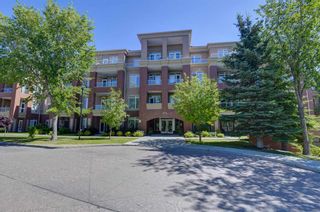 Photo 2: 5104 14 Hemlock Crescent SW in Calgary: Spruce Cliff Apartment for sale : MLS®# A2014166