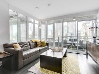 Photo 1: 710 1372 SEYMOUR Street in Vancouver: Downtown VW Condo for sale (Vancouver West)  : MLS®# R2491429