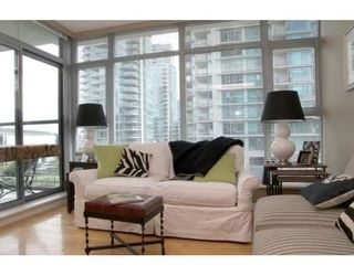 Photo 4: # 303 1710 BAYSHORE DR in Vancouver: Coal Harbour Condo for sale (Vancouver West)  : MLS®# V642290