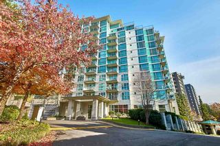 Photo 1: 305 2763 CHANDLERY Place in Vancouver: South Marine Condo for sale (Vancouver East)  : MLS®# R2416093