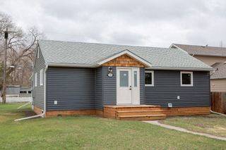 Photo 1: 15 4th Street S in Souris: House for sale : MLS®# 202410399