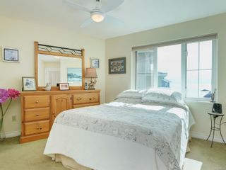 Photo 27: 10 300 Plaskett Pl in Esquimalt: Es Saxe Point Single Family Residence for sale : MLS®# 960535