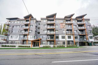 Photo 3: 304 33568 GEORGE FERGUSON Way in Abbotsford: Central Abbotsford Condo for sale : MLS®# R2739307