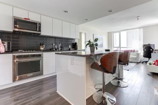 Photo 10: 2205 3096 WINDSOR Gate in Coquitlam: New Horizons Condo for sale : MLS®# R2813557