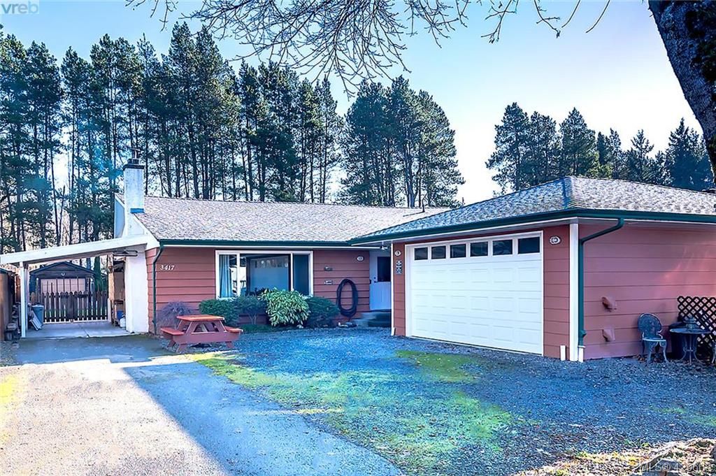 Main Photo: 3417 Luxton Rd in VICTORIA: La Luxton House for sale (Langford)  : MLS®# 832530