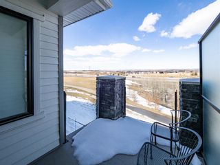 Photo 14: 120 Crestridge Common SW in Calgary: Crestmont Row/Townhouse for sale : MLS®# A2038005