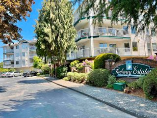 Photo 1: 109 5360 205 Street in Langley: Langley City Condo for sale in "PARKWAY ESTATES" : MLS®# R2781883