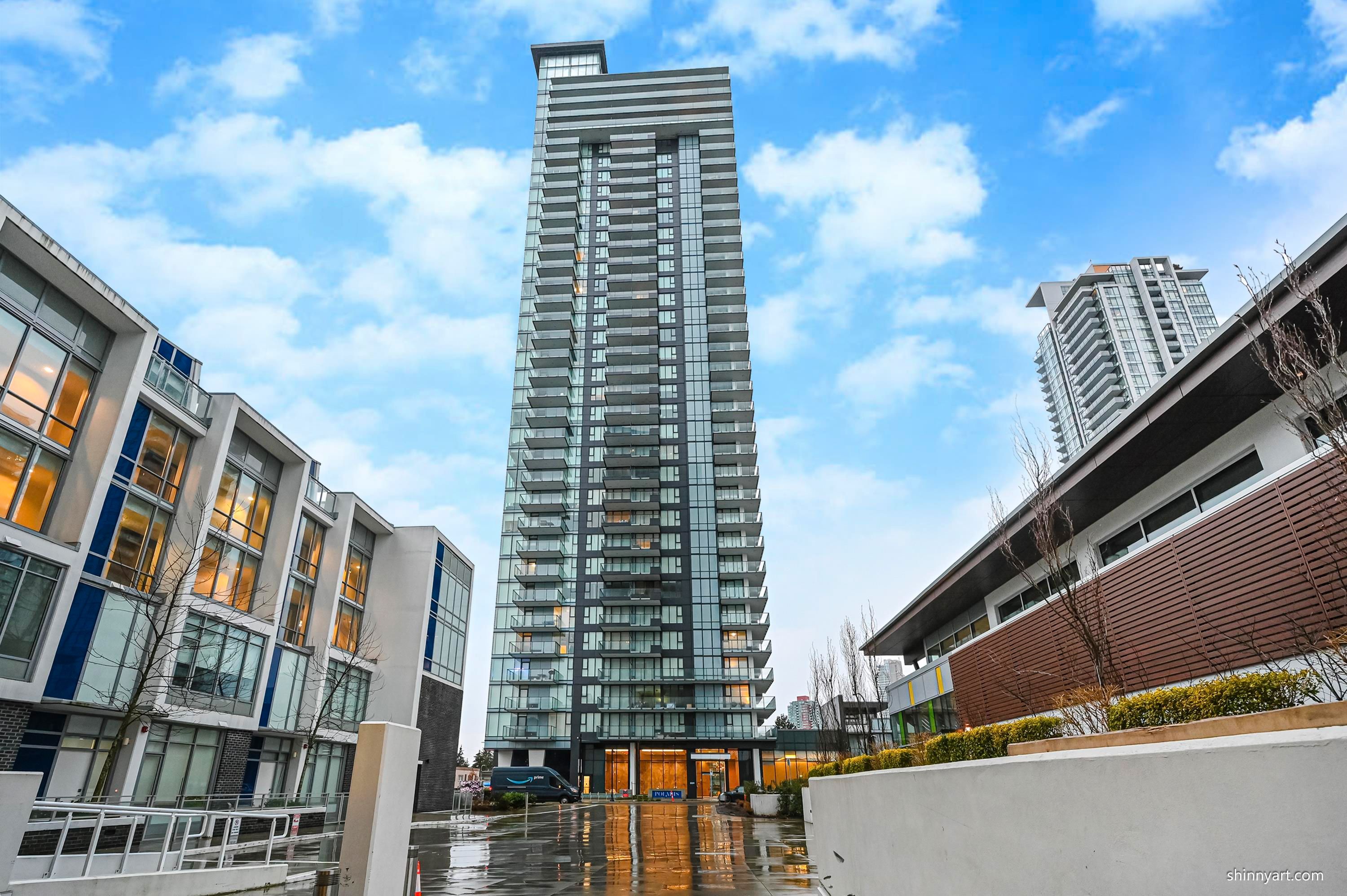 Main Photo: 1705 6699 DUNBLANE Avenue in Burnaby: Metrotown Condo for sale in "POLARIS METROTOWN" (Burnaby South)  : MLS®# R2753094