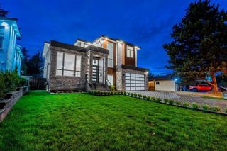 Photo 2: 6093 172B Street in Surrey: Cloverdale BC House for sale (Cloverdale)  : MLS®# R2746972
