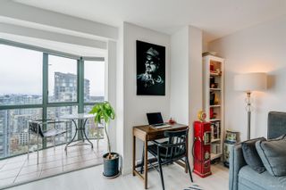 Photo 3: 2704 1188 HOWE Street in Vancouver: Downtown VW Condo for sale in "1188 Howe" (Vancouver West)  : MLS®# R2870889