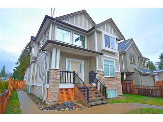 Photo 1: 2431 KITCHENER Avenue in Port Coquitlam: Woodland Acres PQ House for sale in "WOODLAND ACRES" : MLS®# V1103890