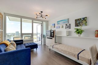 Photo 4: 1612 988 QUAYSIDE Drive in New Westminster: Quay Condo for sale in "RiverSky2" : MLS®# R2874775