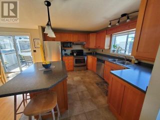 Photo 4: 4516 MARINE AVE in Powell River: House for sale : MLS®# 17499