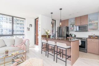 Photo 11: 604 909 MAINLAND Street in Vancouver: Yaletown Condo for sale in "YAELTOWN PARK II" (Vancouver West)  : MLS®# R2617490