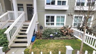 Photo 2: 100 5551 ADMIRAL Way in Delta: Neilsen Grove Townhouse for sale (Ladner)  : MLS®# R2651107