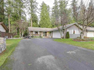 Photo 1: 4162 199A Crescent in Langley: Brookswood Langley House for sale : MLS®# R2248071