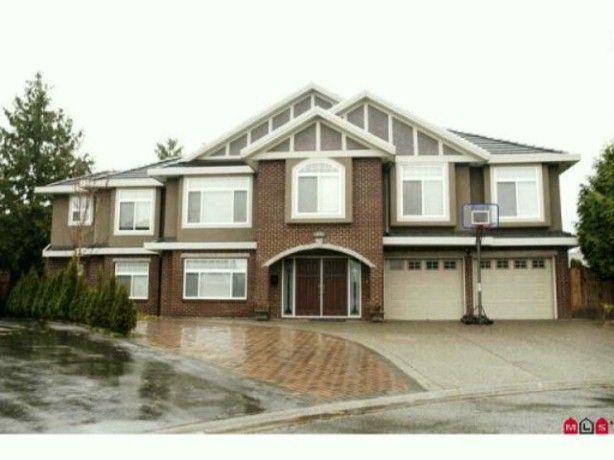 Main Photo: 13287 MELVILLE Place in Surrey: Queen Mary Park Surrey House for sale : MLS®# F1421178