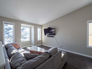 Photo 7: 237 Shawfield Road SW in Calgary: Shawnessy Detached for sale : MLS®# A1069121