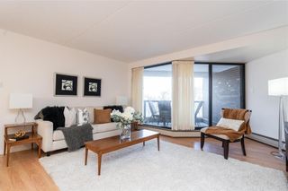 Photo 4: Riverfront Condo in Winnipeg: 1B House for sale (Crescentwood) 