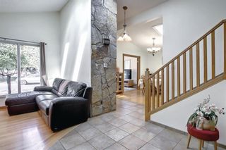 Photo 12: 276 Rundlemere Road NE in Calgary: Rundle Detached for sale : MLS®# A1243712