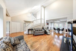 Photo 3: 5604 CORNWALL Drive in Richmond: Terra Nova House for sale : MLS®# R2863952