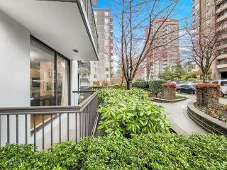 Photo 4: 103 1146 HARWOOD Street in Vancouver: West End VW Condo for sale in "LAMPLIGHTER" (Vancouver West)  : MLS®# R2740510