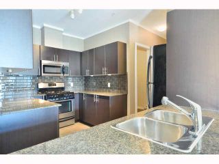 Photo 3: 301 4479 W 10TH Avenue in Vancouver: Point Grey Condo for sale in "THE AVENUE" (Vancouver West)  : MLS®# V814674