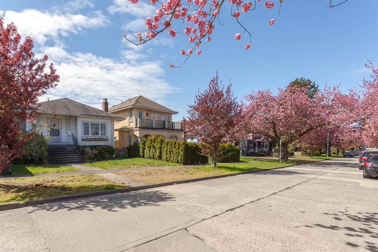 Main Photo: 1926 W 42ND Avenue in Vancouver: Kerrisdale House for sale (Vancouver West)  : MLS®# R2161088