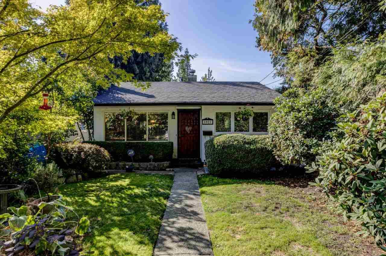 Main Photo: 1921 TATLOW Avenue in North Vancouver: Pemberton NV House for sale : MLS®# R2407439