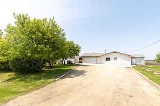 Photo 16: 70 Sunrise Lane in Steinbach: House for sale : MLS®# 202314658