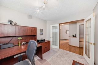 Photo 16: 250 Somerside Green SW in Calgary: Somerset Detached for sale : MLS®# A2130214