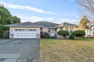 Main Photo: 9295 203 Street in Langley: Walnut Grove House for sale : MLS®# R2853577