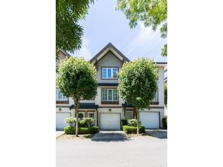 Photo 1: 47 20560 66 Avenue in Langley: Willoughby Heights Townhouse for sale in "AMBERLEIGH 2" : MLS®# R2183785