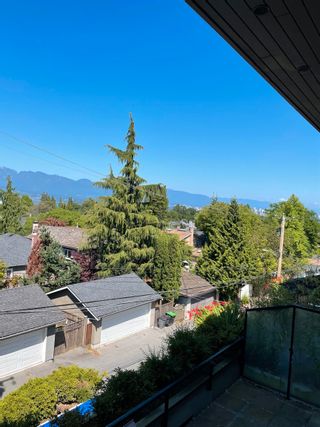 Photo 8: 304 4463 W 10TH Avenue in Vancouver: Point Grey Condo for sale in "West Point Grey" (Vancouver West)  : MLS®# R2711056