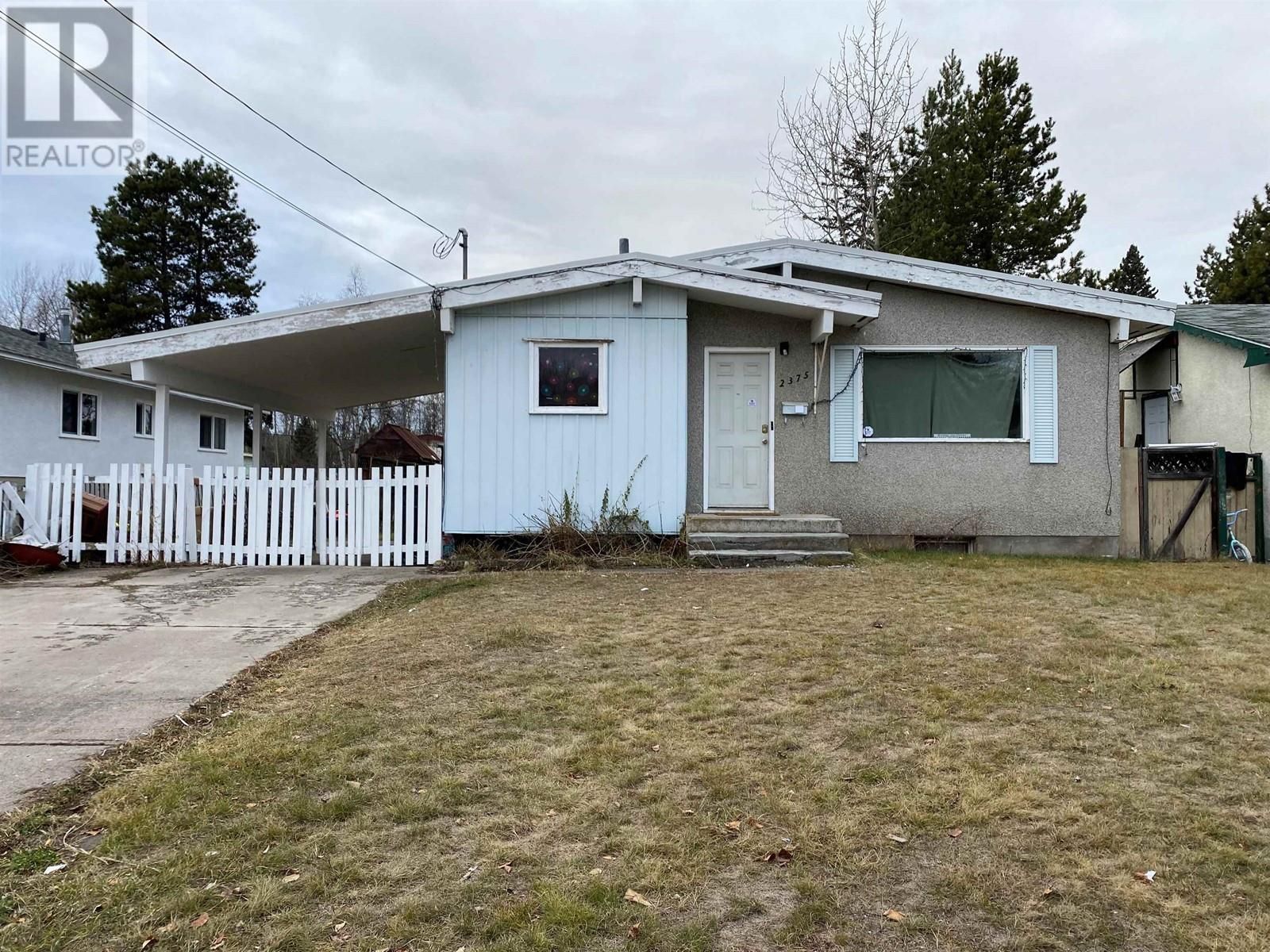 Main Photo: 2375 OAK STREET in Prince George: House for sale : MLS®# R2834957