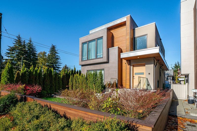 FEATURED LISTING: 4695 9TH Avenue West Vancouver
