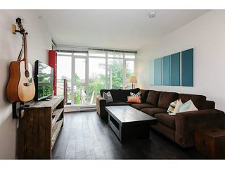 Photo 3: 415 2321 SCOTIA Street in Vancouver: Mount Pleasant VE Condo for sale in "SOCIAL" (Vancouver East)  : MLS®# V1121141