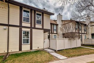 Photo 3: 19 3200 60 Street NE in Calgary: Pineridge Row/Townhouse for sale : MLS®# A2127464