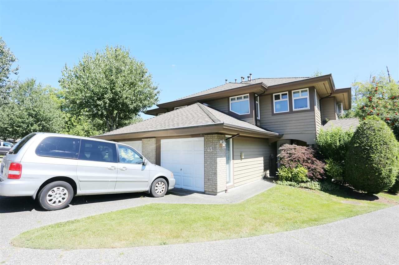 Main Photo: 43 11737 236 Street in Maple Ridge: Cottonwood MR Townhouse for sale in "MAPLEWOOD" : MLS®# R2480481